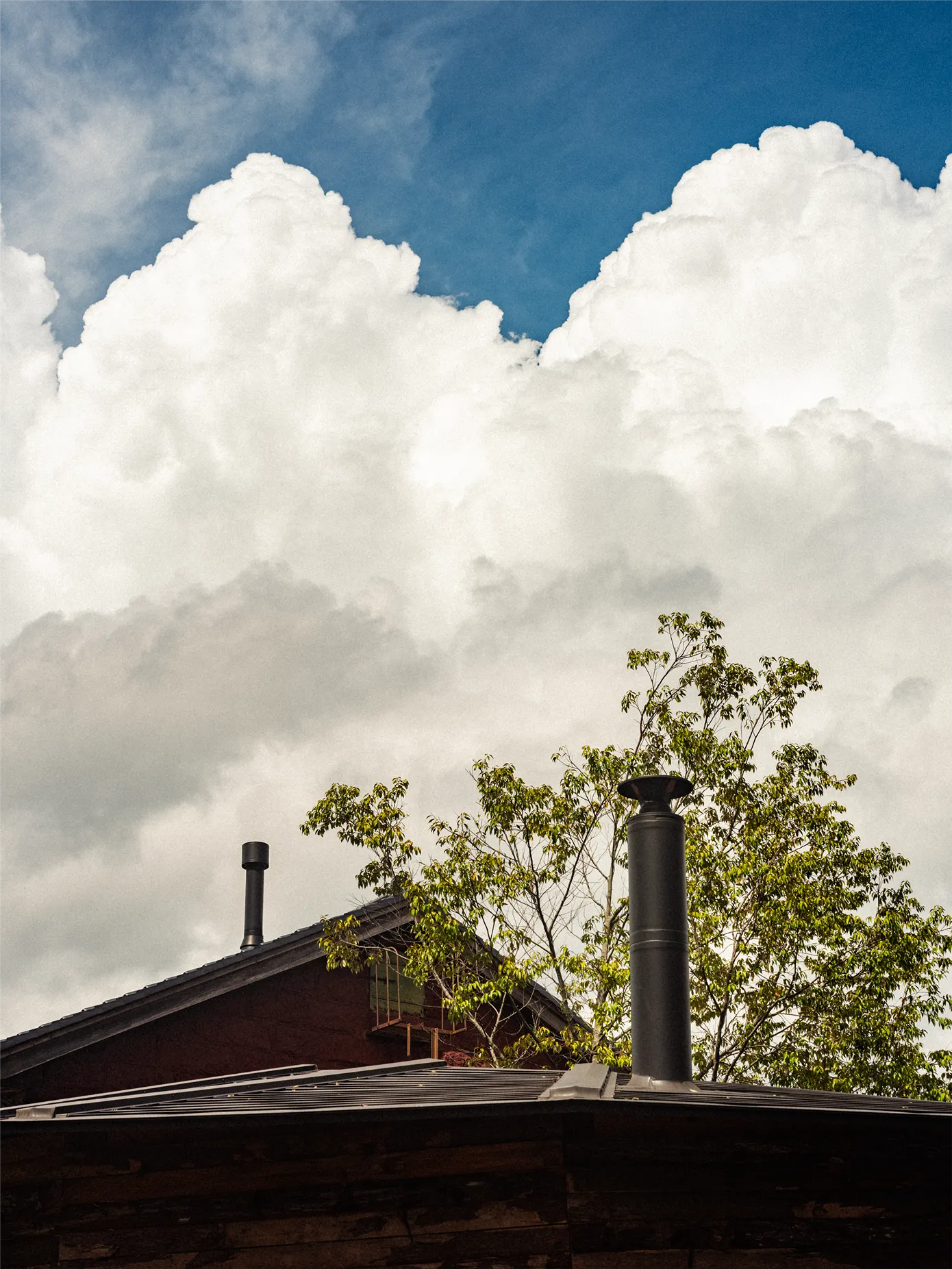 霧島神宮駅の空、イメージ